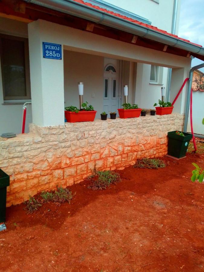 Apartman Josipa Peroj Exterior foto